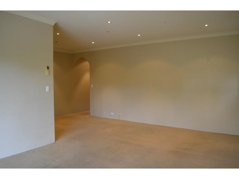 8/376 Railway Parade, Carlton NSW 2218