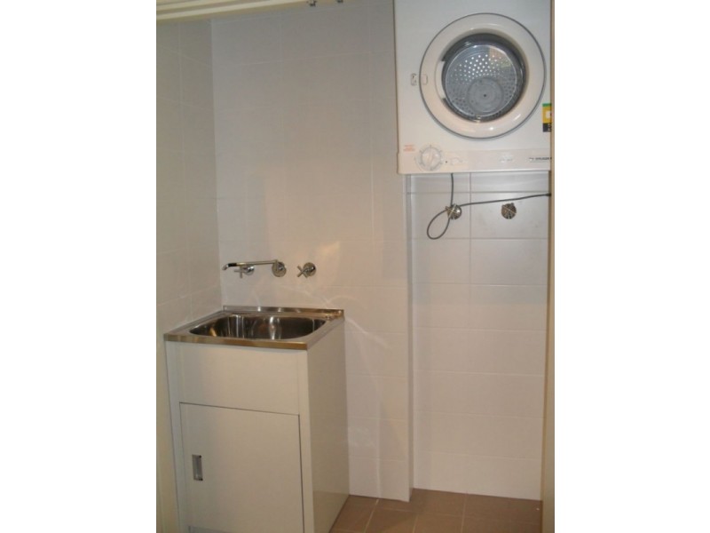 1/1 Bembridge Street, Carlton NSW 2218