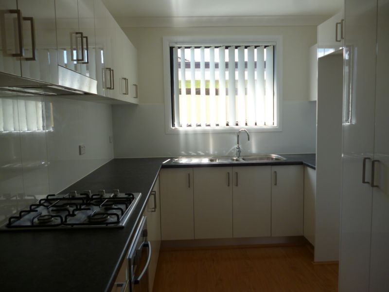 6a Colvin Avenue (access from Ecole Lane), Carlton NSW 2218