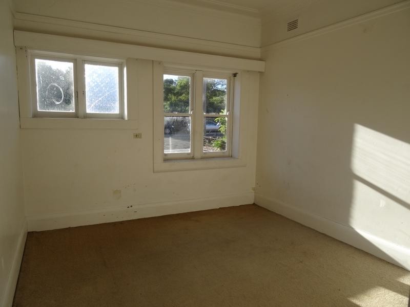 1/352 Railway Parade, Carlton NSW 2218