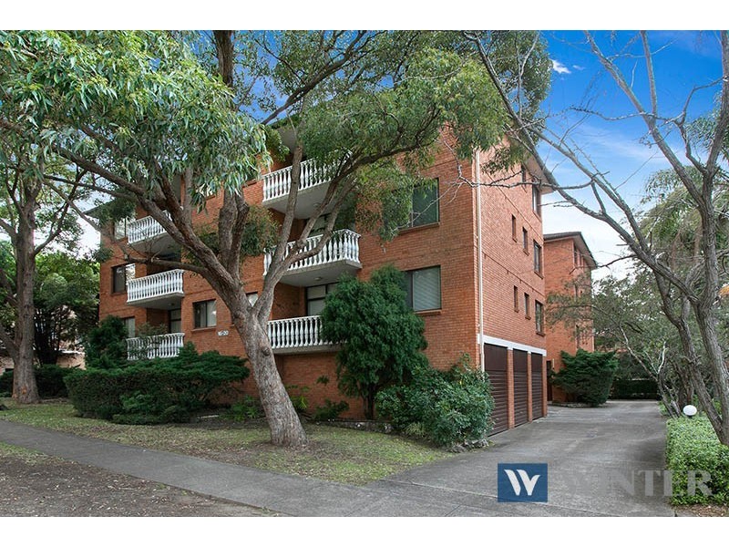 12/16-20 Hampton Court Road, Carlton NSW 2218