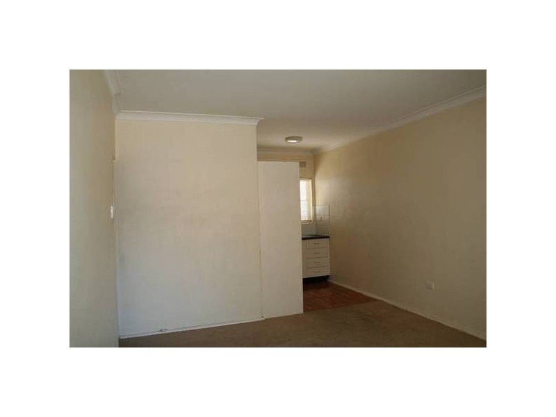 2/36 Garfield St, Carlton NSW 2218