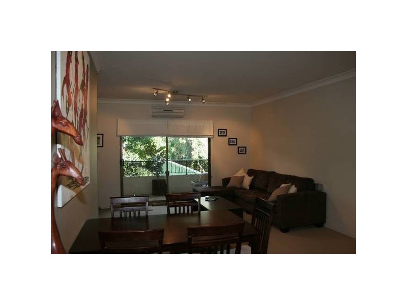 Hampton Court Rd, Carlton NSW 2218