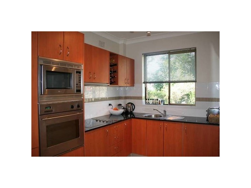 Hampton Court Rd, Carlton NSW 2218