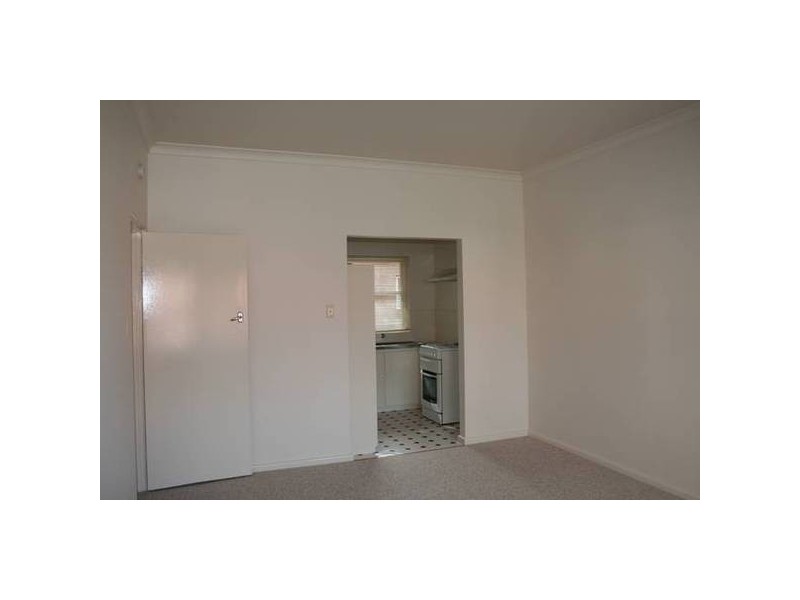 2/558 Railway Parade, Hurstville NSW 2220