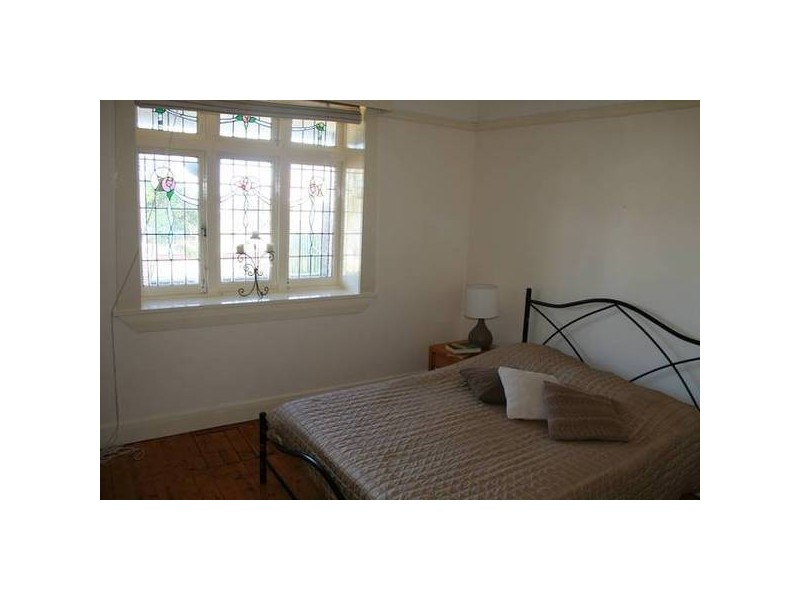 17 Waterview St, Carlton NSW 2218