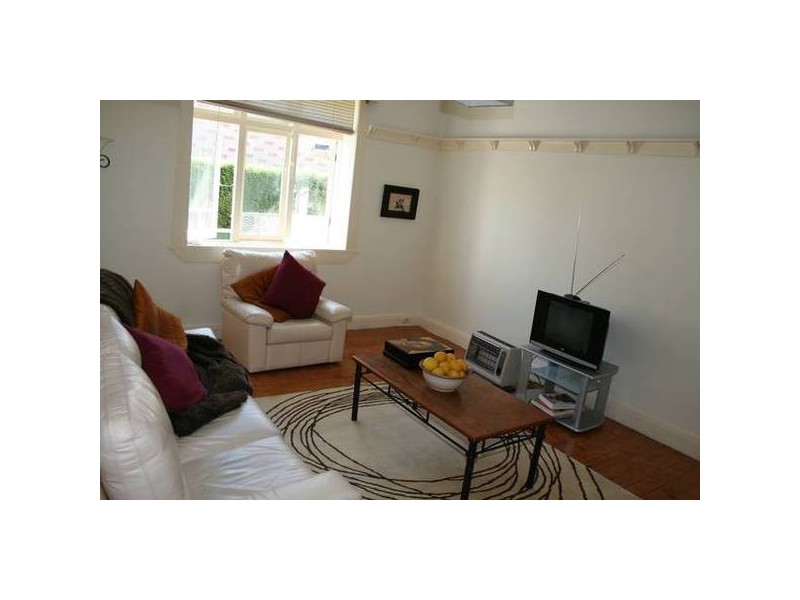 17 Waterview St, Carlton NSW 2218