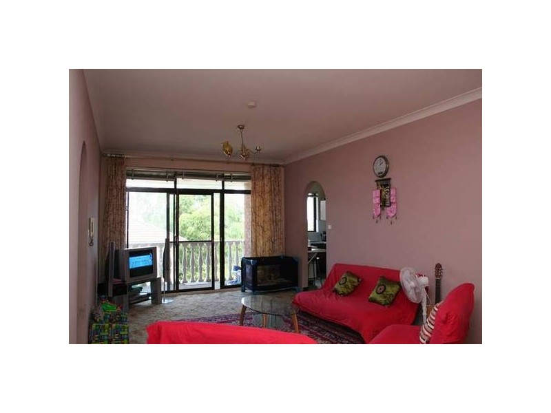 14/16 Hampton Court Road, Carlton NSW 2218