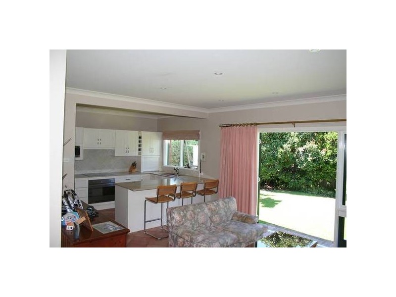 10 Nielsen Avenue, Carlton NSW 2218