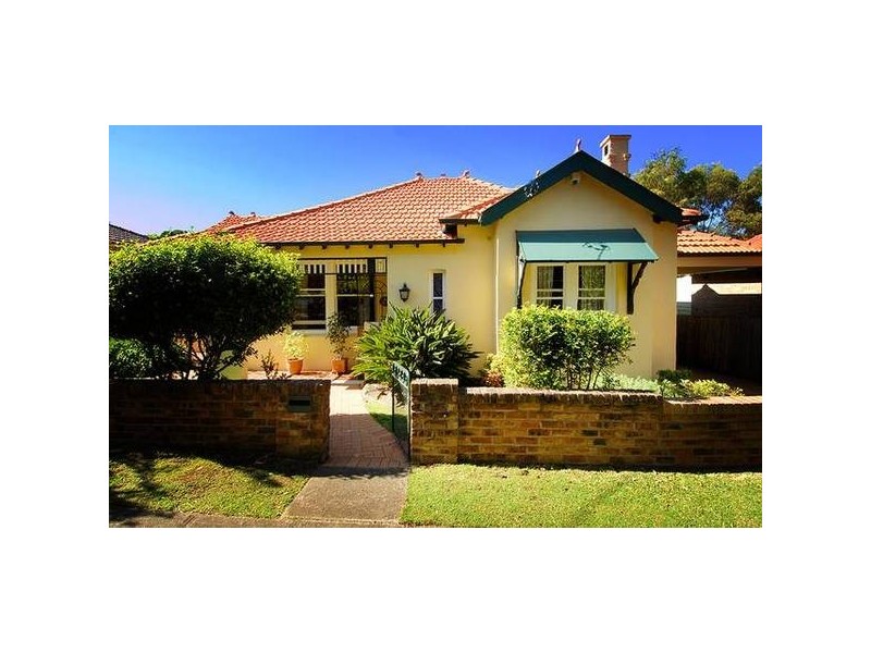 14 Nielsen Avenue, Carlton NSW 2218