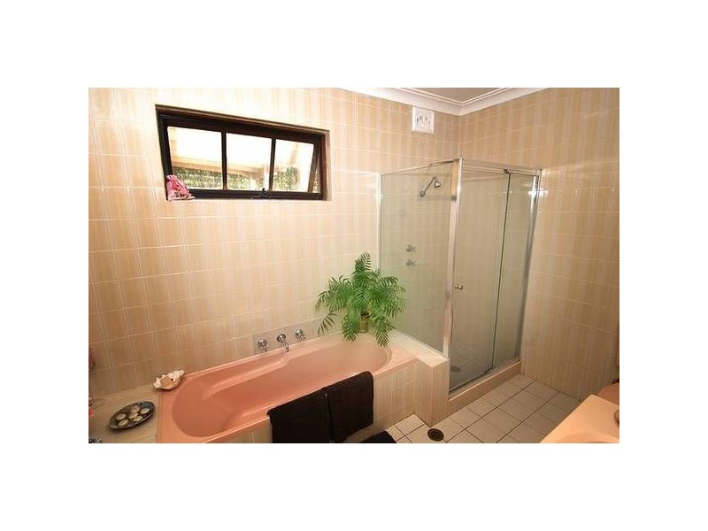 14 Nielsen Avenue, Carlton NSW 2218