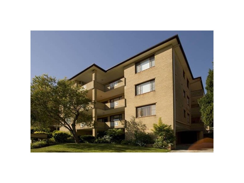 1/12 Winchester Street, Carlton NSW 2218
