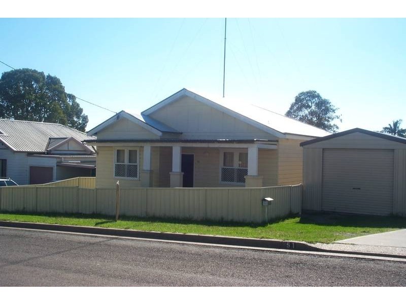 51 Yambo Street, Morisset NSW 2264