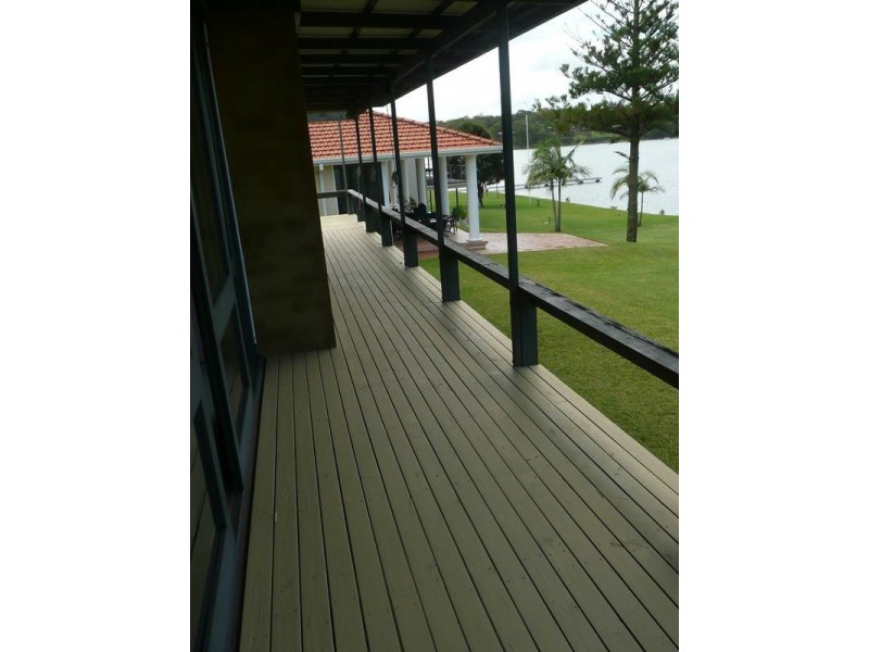 11 Lakeview Road, Morisset Park NSW 2264