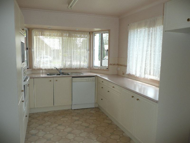 70 Dora St, Dora Creek NSW 2264