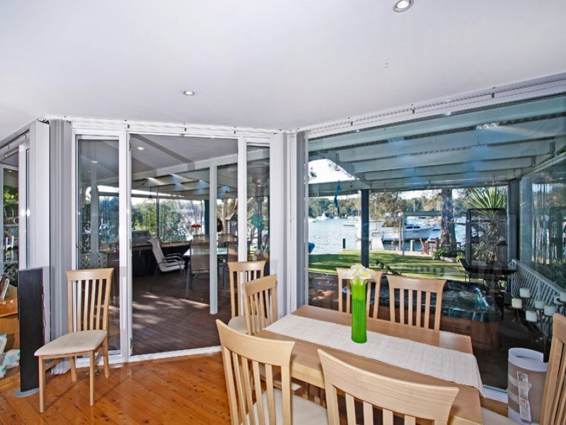 Brightwaters NSW 2264