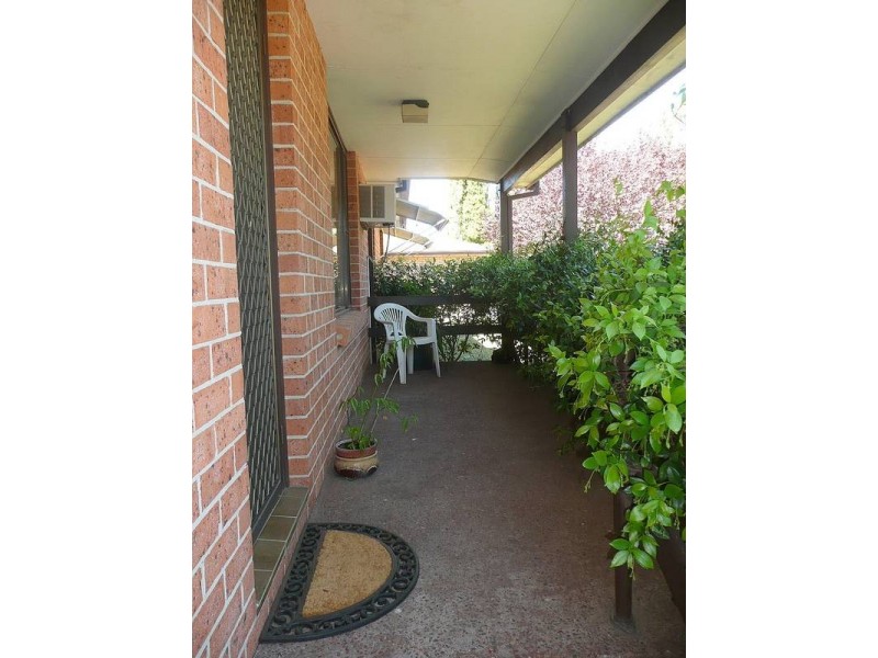 8 Clifford Avenue, Cooranbong NSW 2265