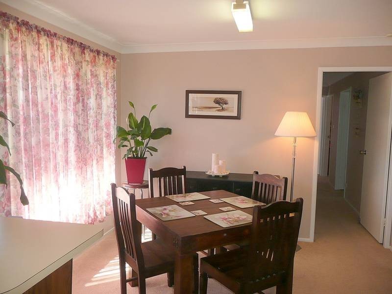 8 Clifford Avenue, Cooranbong NSW 2265