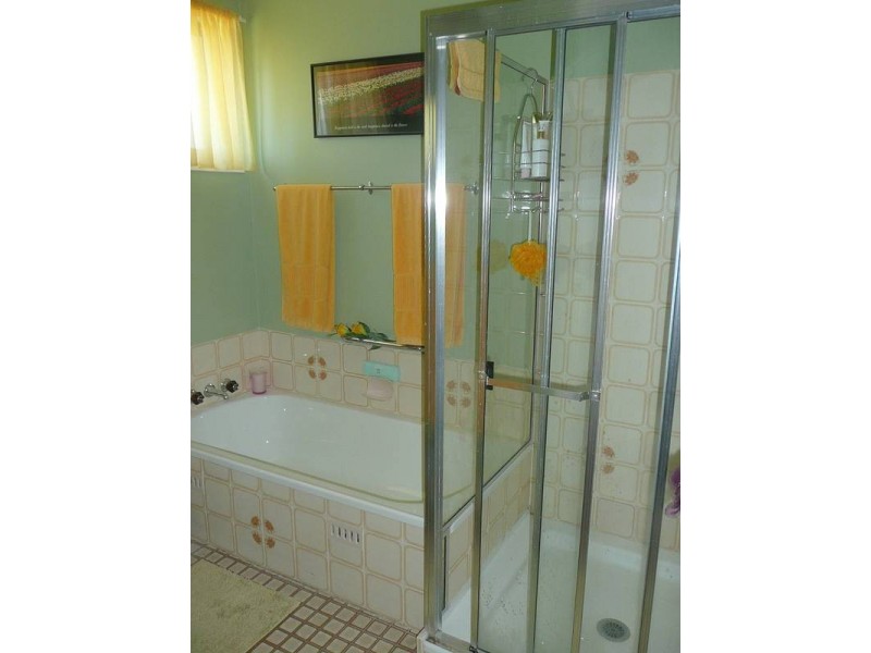 8 Clifford Avenue, Cooranbong NSW 2265