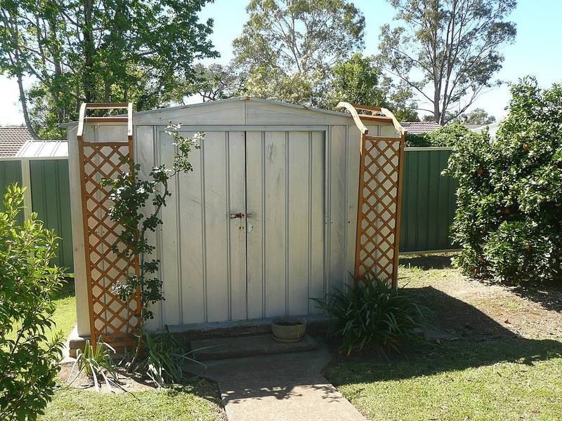 8 Clifford Avenue, Cooranbong NSW 2265