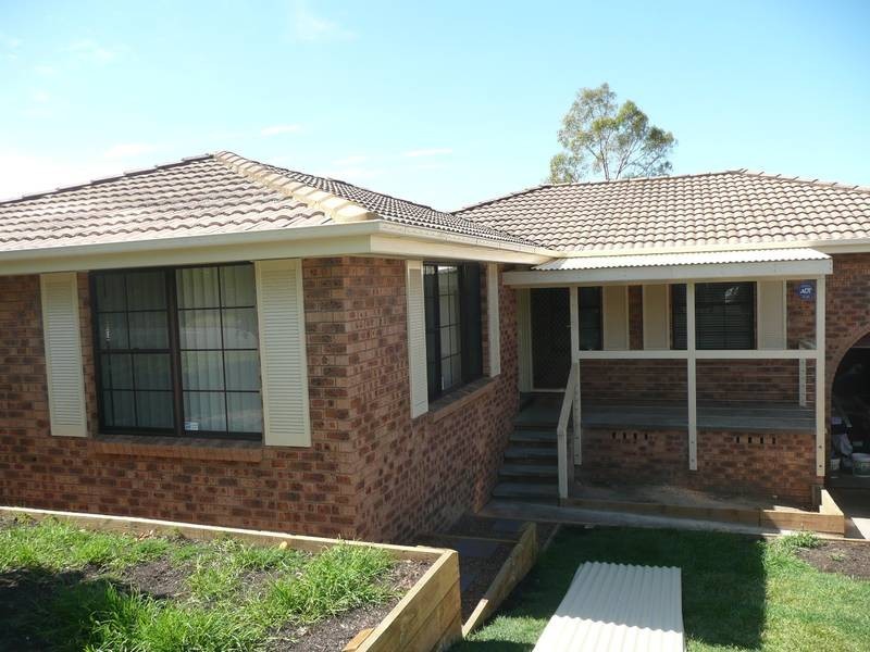 81 Regent Street, Bonnells Bay NSW 2264