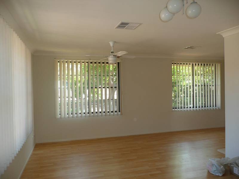 81 Regent Street, Bonnells Bay NSW 2264