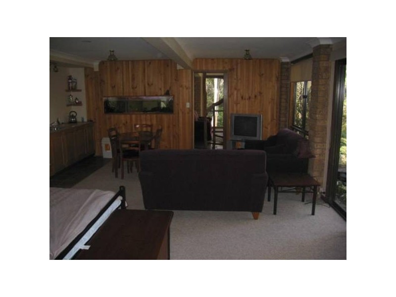 51 Mahers ROAD, Martinsville NSW 2265