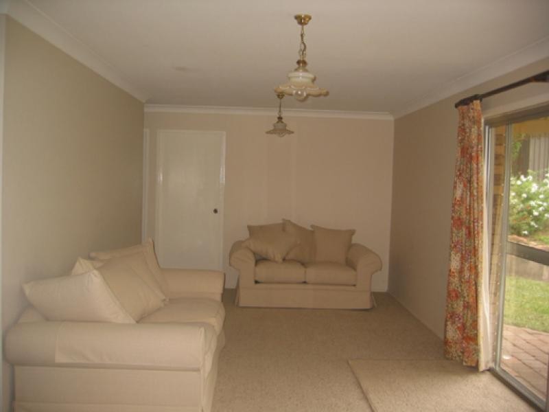 21 Meyers Crescent, Cooranbong NSW 2265