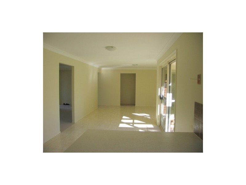 4 Reuben Close, Cooranbong NSW 2265