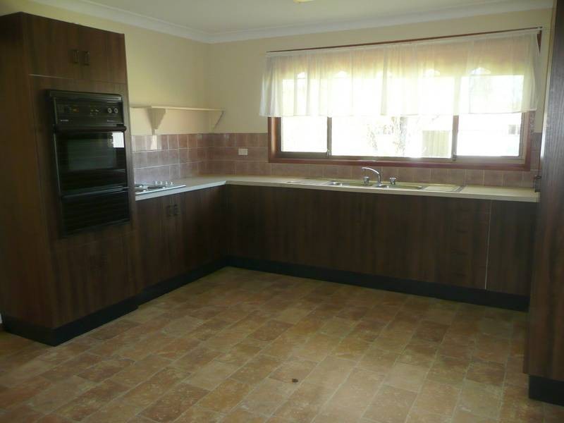 27 Crawford Road, Cooranbong NSW 2265