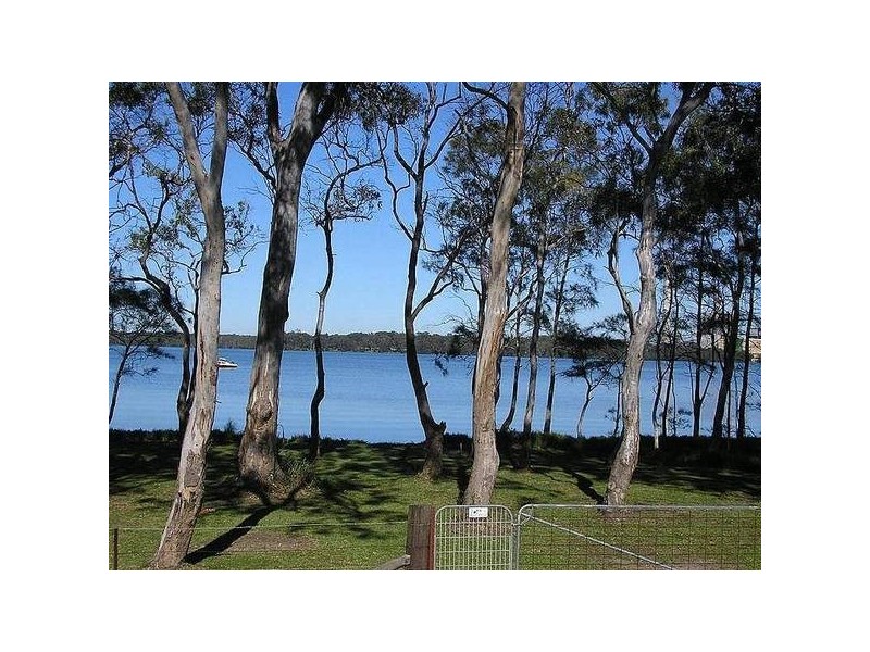 Summerland Point NSW 2259