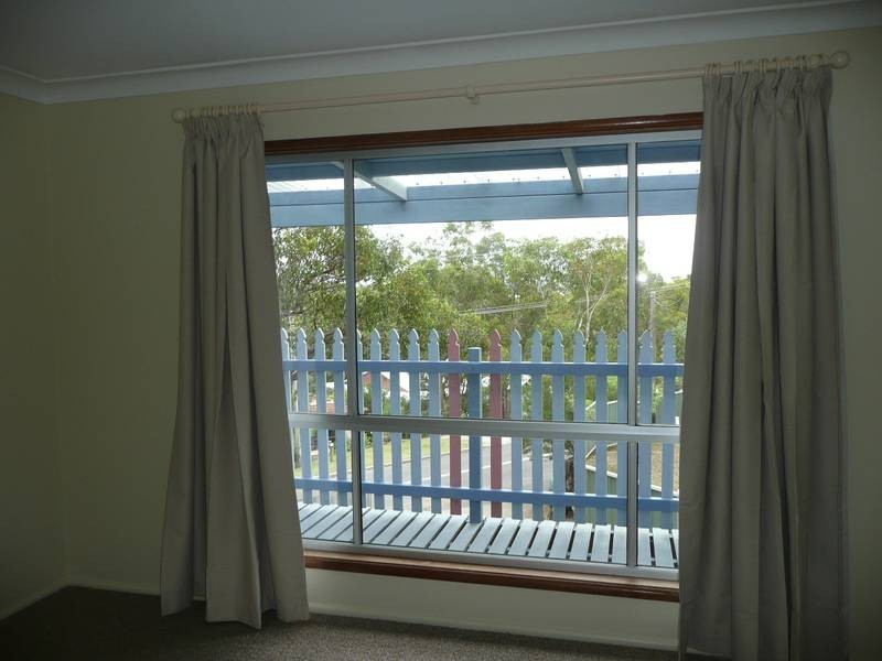 27 Fishery Point Road, Mirrabooka NSW 2264