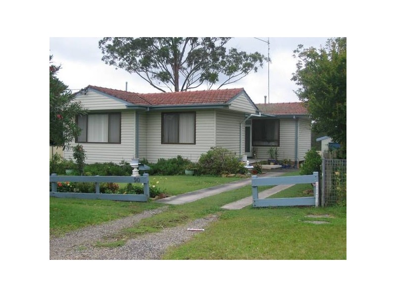 90 Beauty Point Road, Morisset NSW 2264