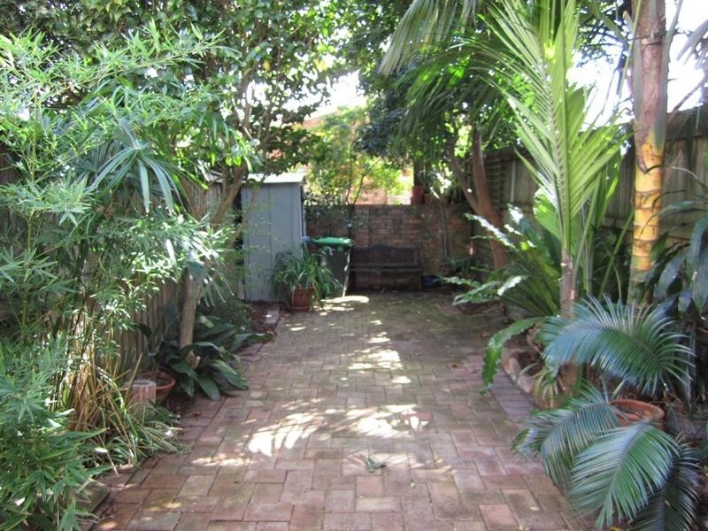 89 Mill Hill Road, Bondi Junction NSW 2022