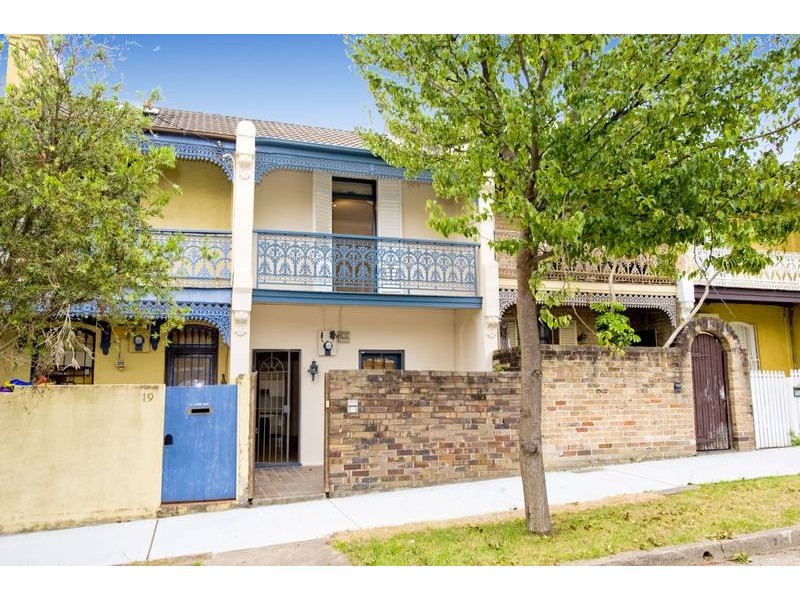 17 Mackenzie Street, Bondi Junction NSW 2022