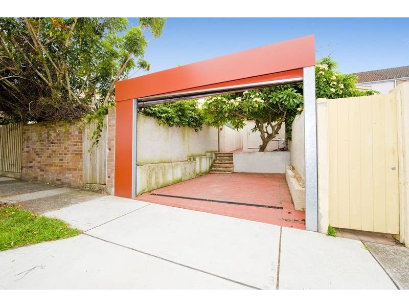 17 Mackenzie Street, Bondi Junction NSW 2022