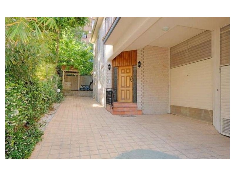 2/30 Roberts Street, Rose Bay NSW 2029