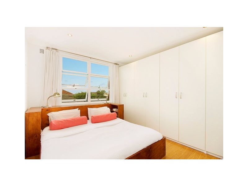 5/248 Bondi Road (entrance in Henderson St), Bondi Beach NSW 2026