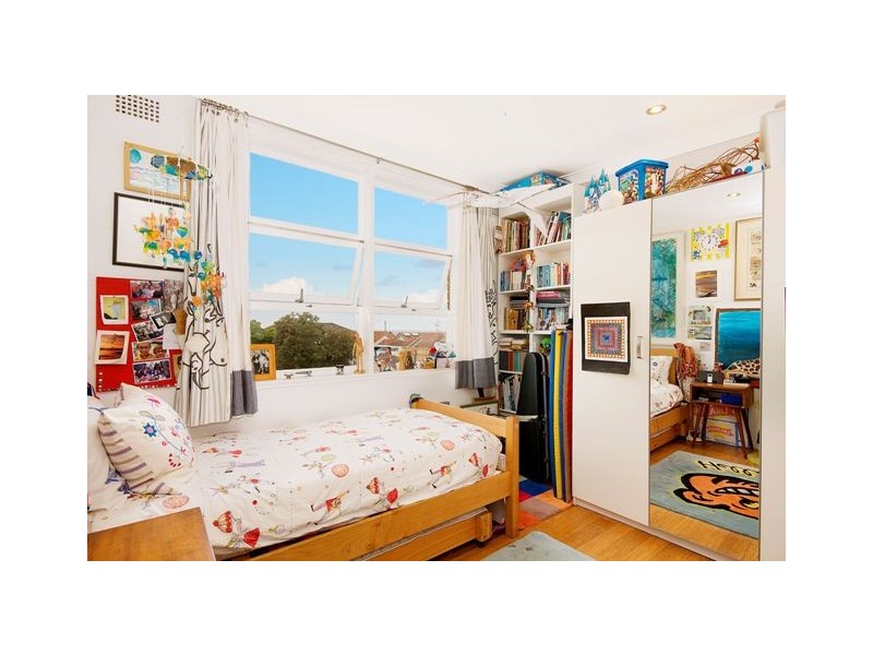 5/248 Bondi Road (entrance in Henderson St), Bondi Beach NSW 2026