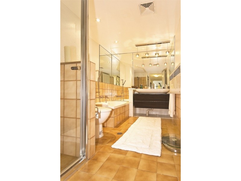 1402/1 Hollywood Avenue, Bondi Junction NSW 2022