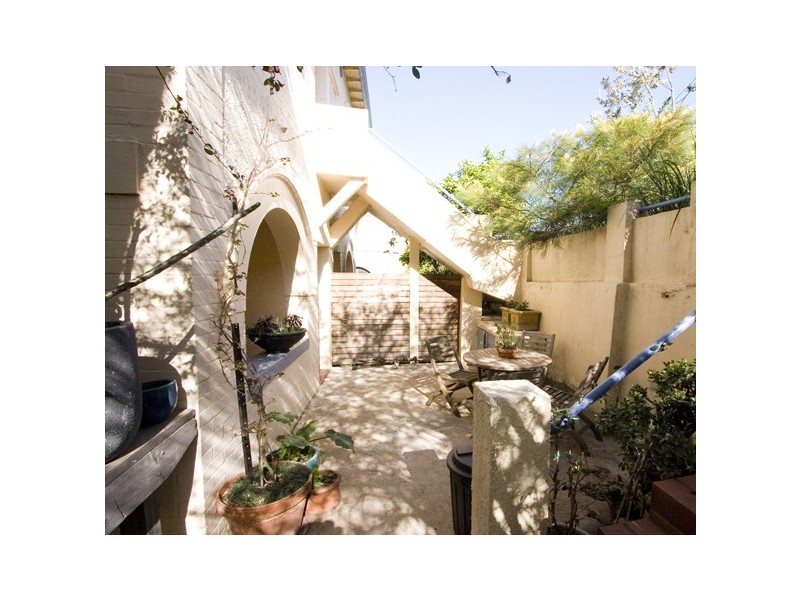 2/11 Francis Street, Bondi Beach NSW 2026