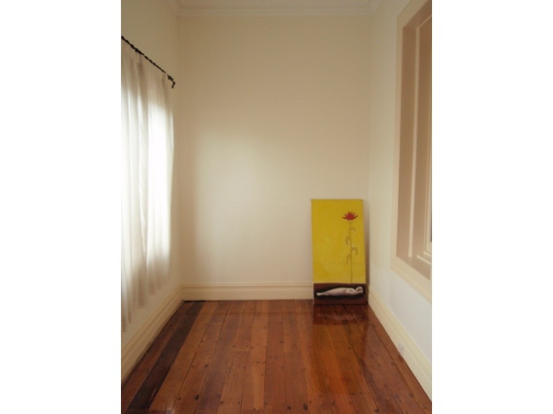 2/10 James Street (Private entrance – 2/283 Cleveland St), Surry Hills NSW 2010