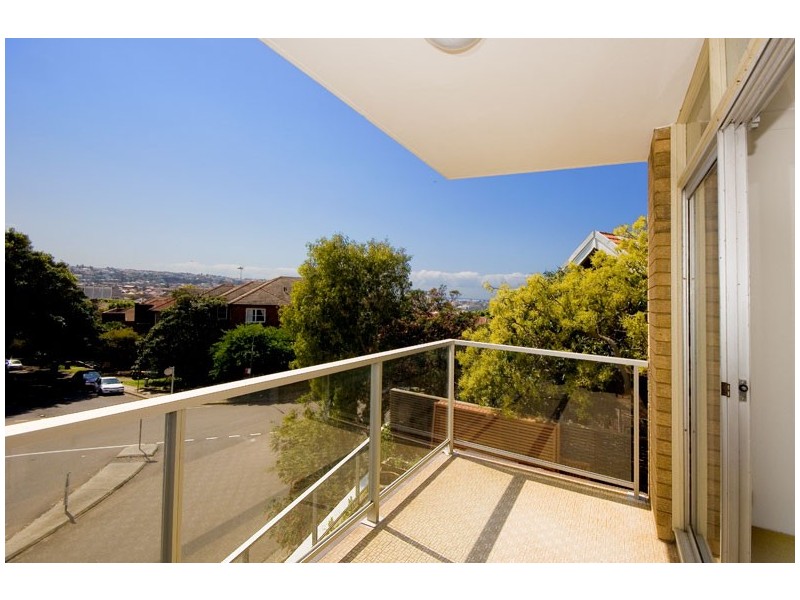 2/9 Edward Street, Bondi Beach NSW 2026