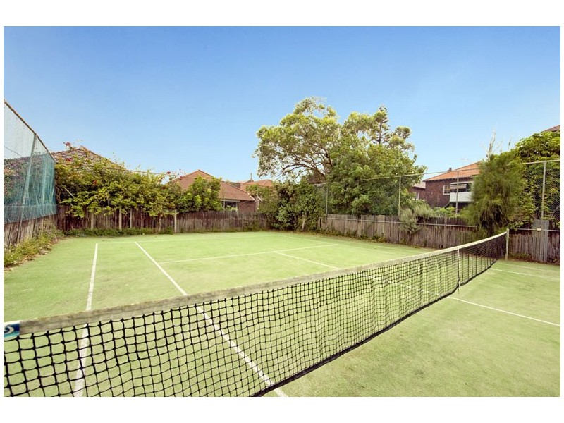 90 Warners Avenue, Bondi Beach NSW 2026