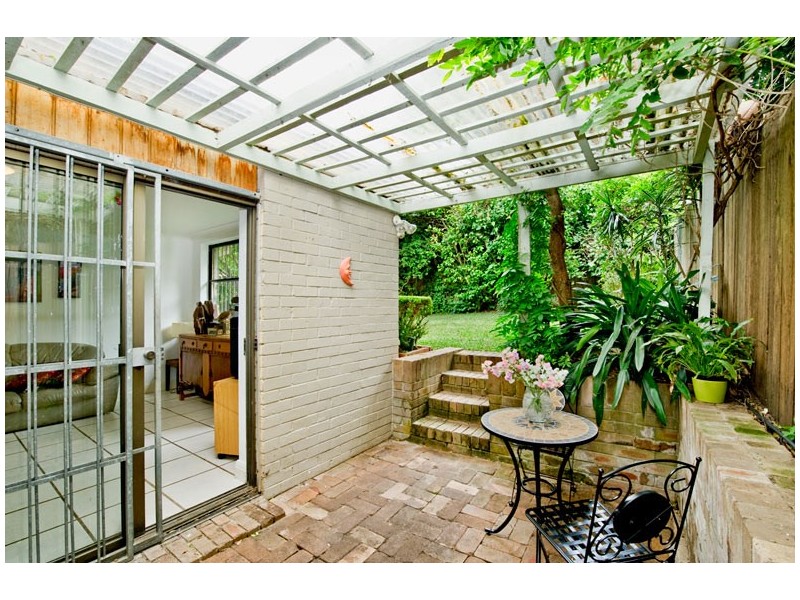 13 Simpson Street, Bondi NSW 2026