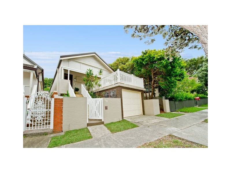 13 Simpson Street, Bondi Beach NSW 2026