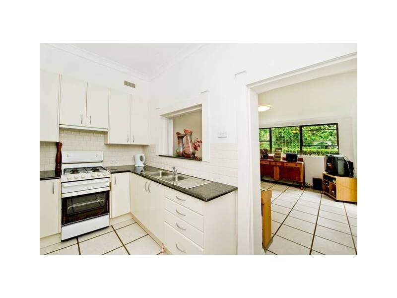 13 Simpson Street, Bondi Beach NSW 2026