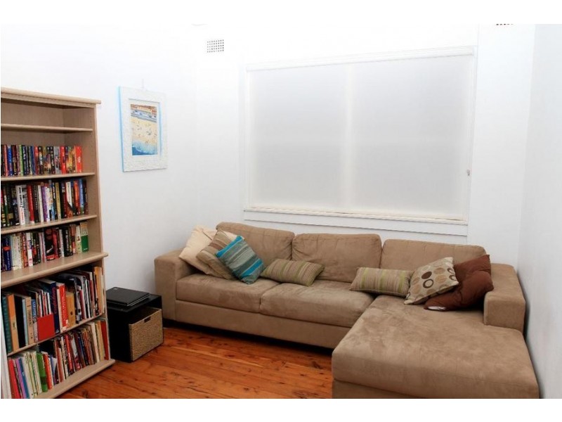 1/5 Hastings Parade, Bondi Beach NSW 2026