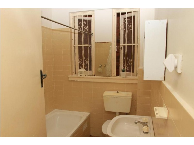 1/5 Hastings Parade, Bondi Beach NSW 2026