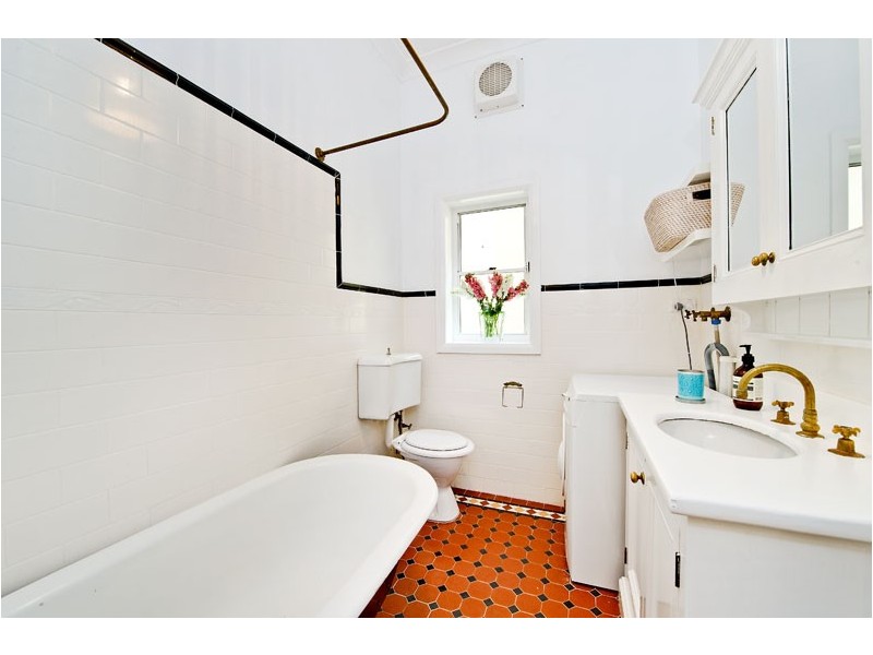 2/53 Sir Thomas Mitchell Road, Bondi Beach NSW 2026